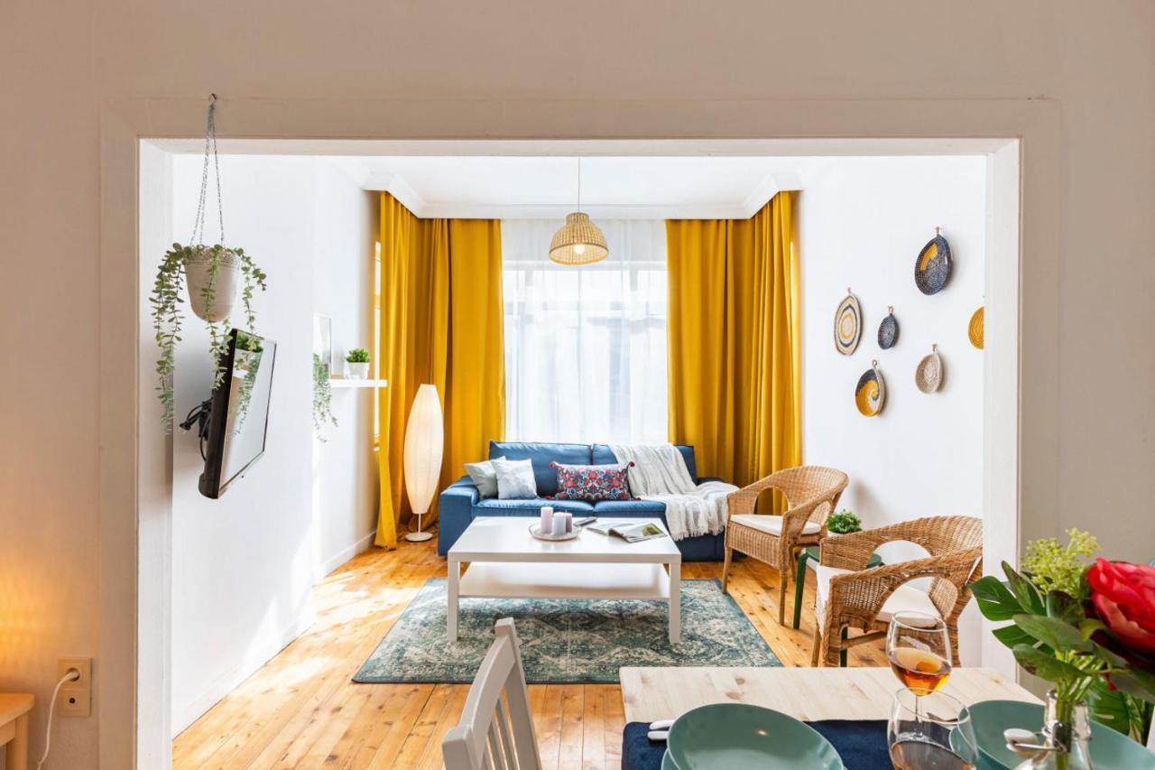 Colorful Flat With Excellent Location Near Trendy Attractions In Kadikoy Apartment Istanbul Exterior photo